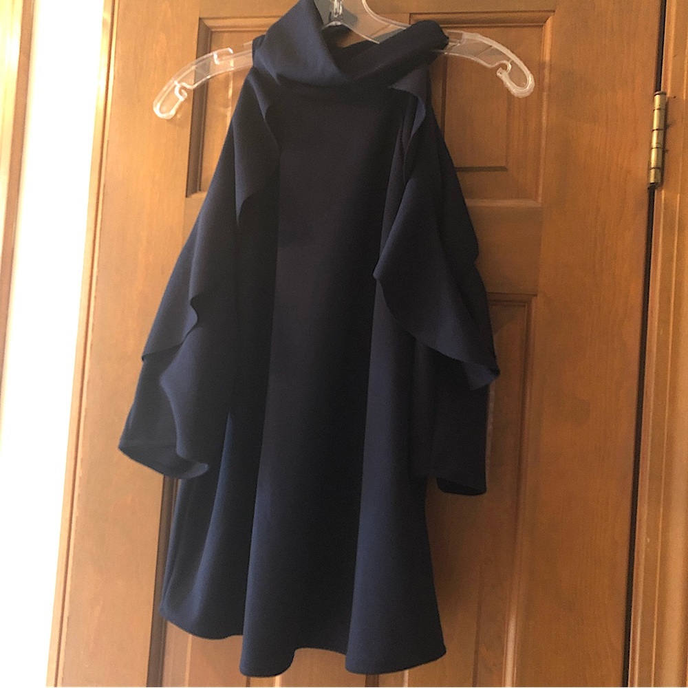 NEW NEVER WORN - Navy Cold Shoulder blouse w/ Ruffle detail
